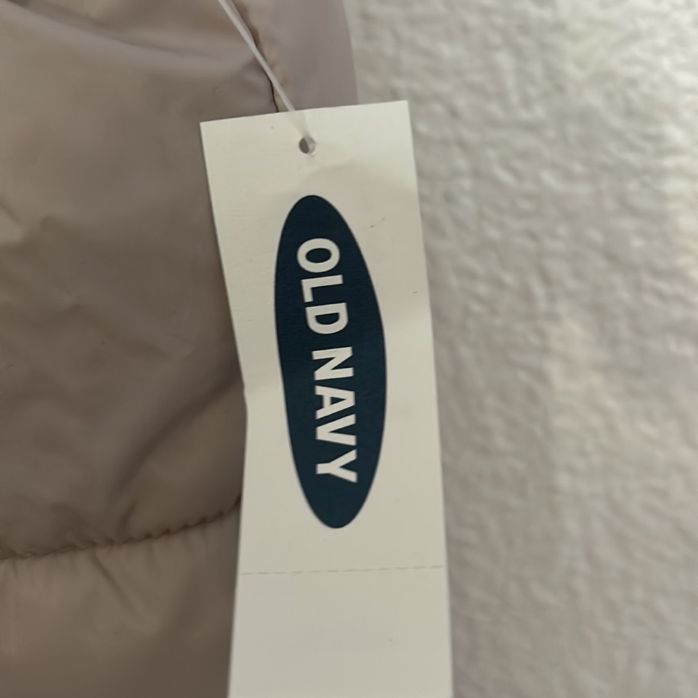Dusty pink puffer vest - Picture 3 of 3
